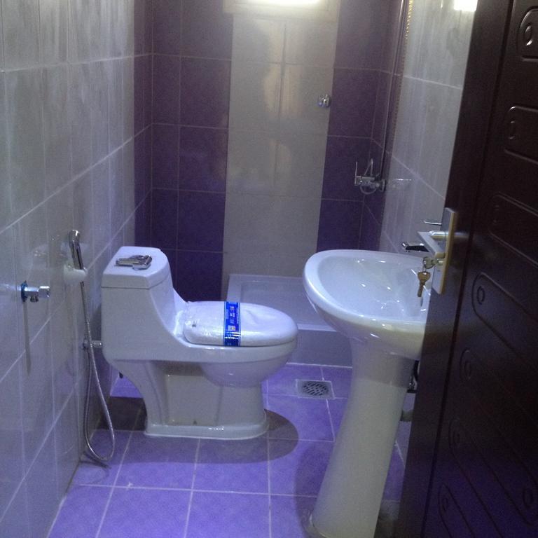 Hana Yanbu Hotel Apartments Quarto foto